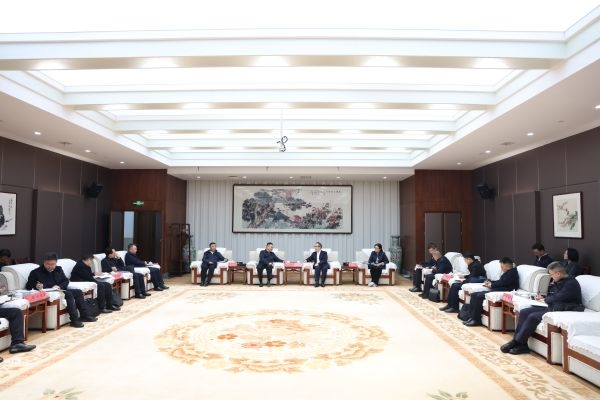 CC0AF76466B4BDC5B08325A7C5EE824B